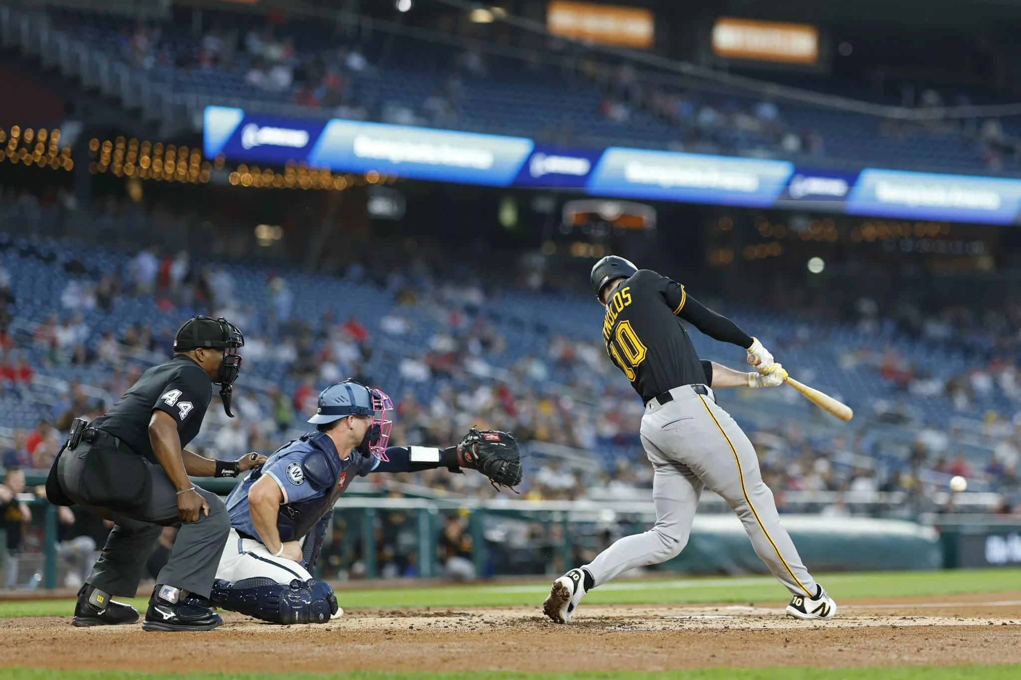 Bryan Reynolds looks to lead the Pirates over the A's