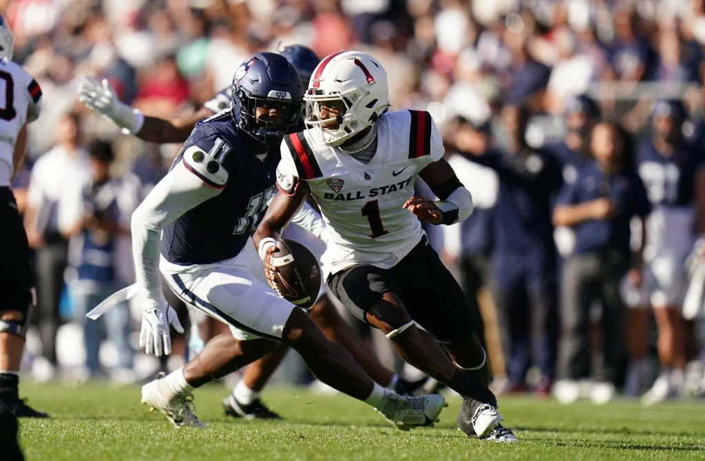 Kiael Kelly looks to lead the Cardinals over the Bobcats