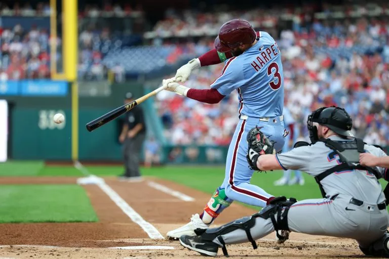 Reds vs Phillies prediction