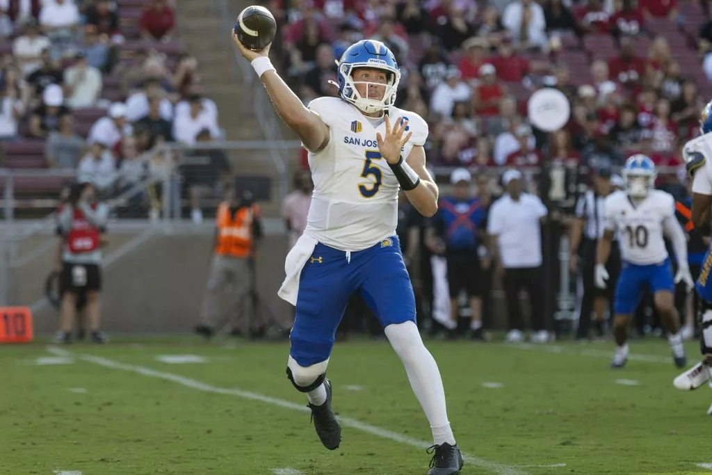 Walker Eget looks to lead the Spartans over the Lobos