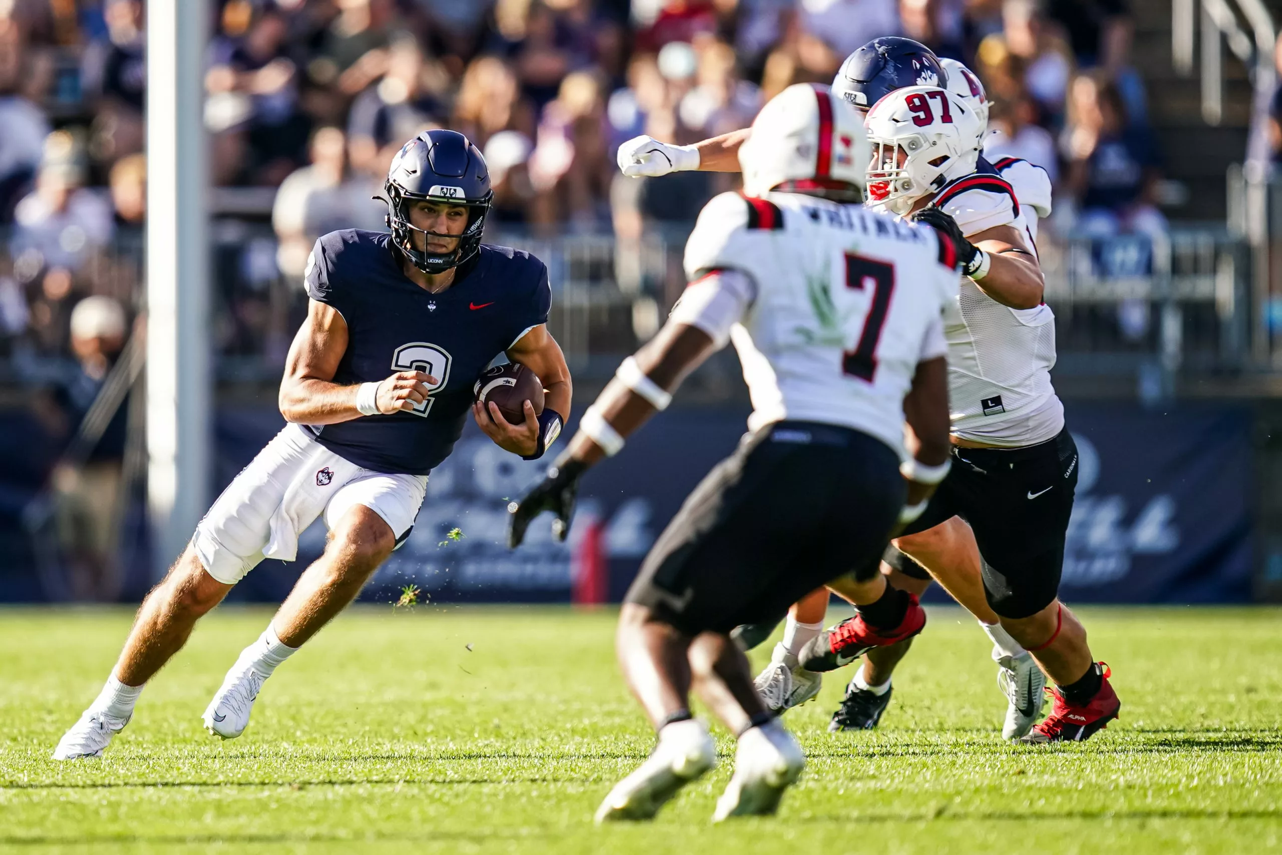 Florida International Panthers vs UConn Huskies Prediction and Picks - October 4th, 2025