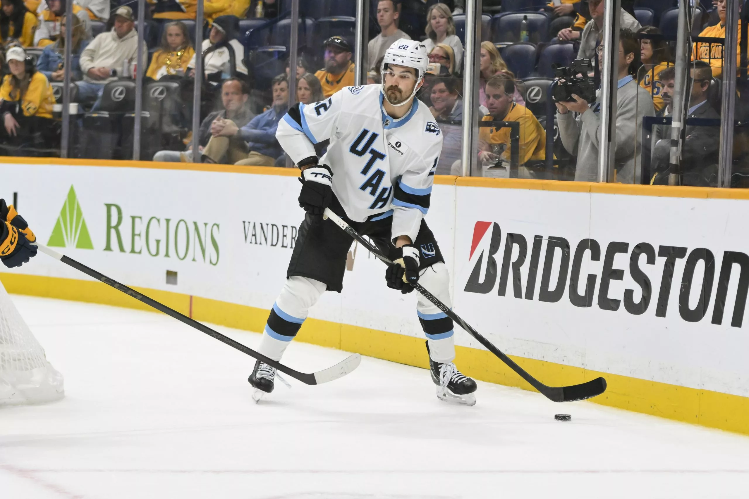 Philadelphia Flyers vs Utah Mammoth Picks, Prediction, Odds, and Line Movement for Wednesday January 21 2026
