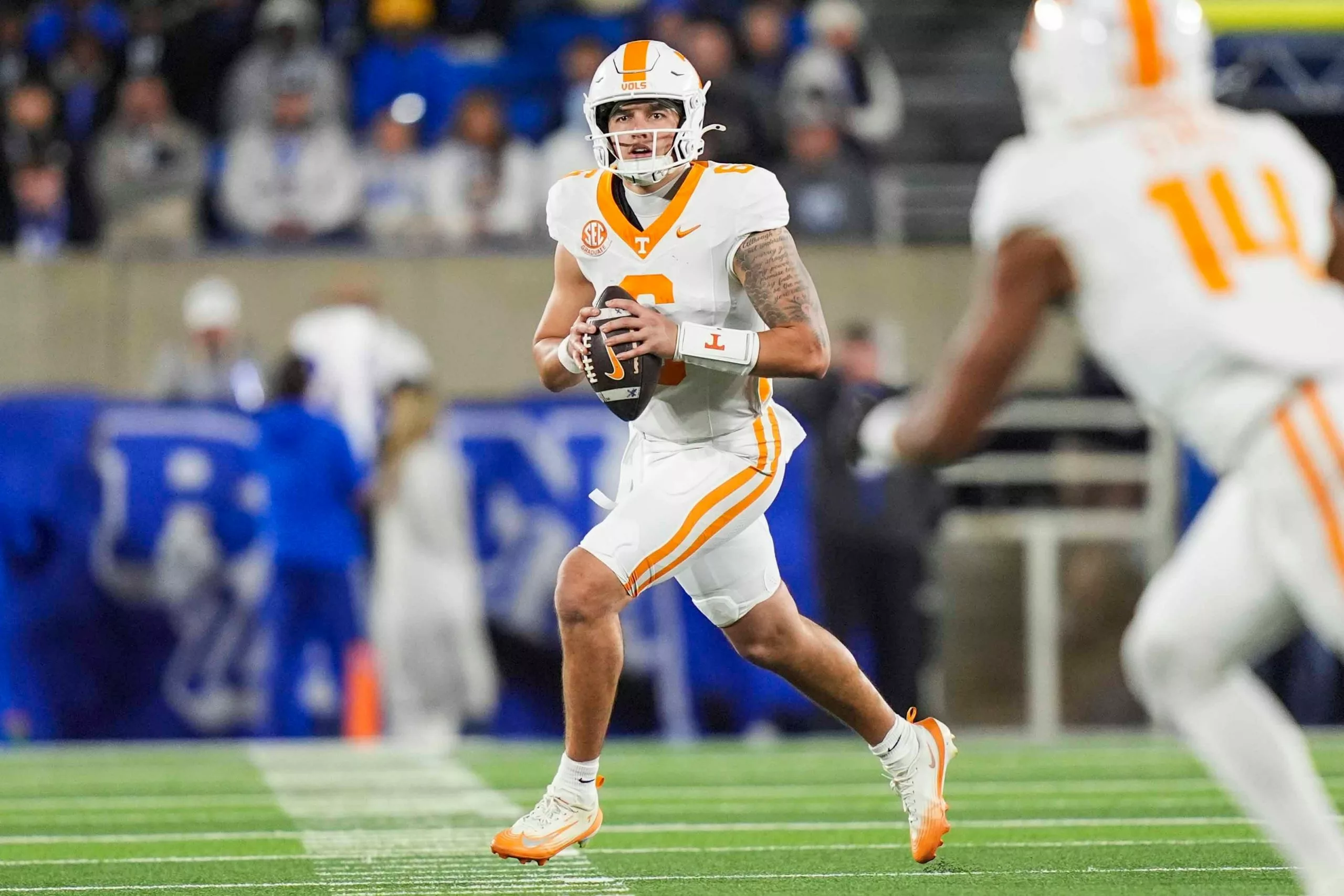 Oklahoma Sooners vs Tennessee Volunteers Prediction and Picks - November 1, 2025