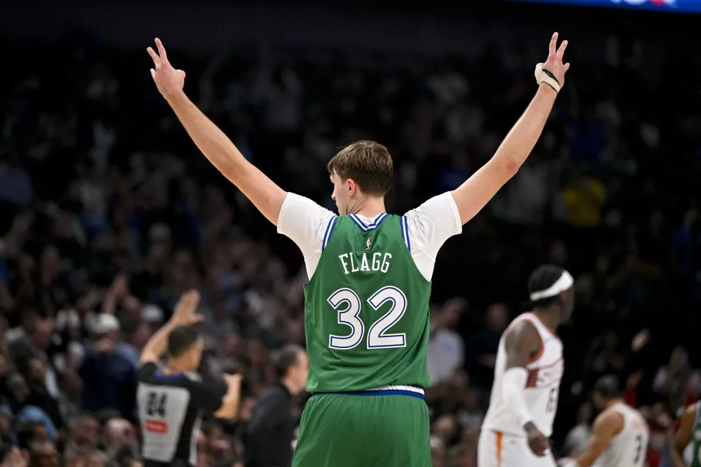 Hawks vs Mavericks prediction