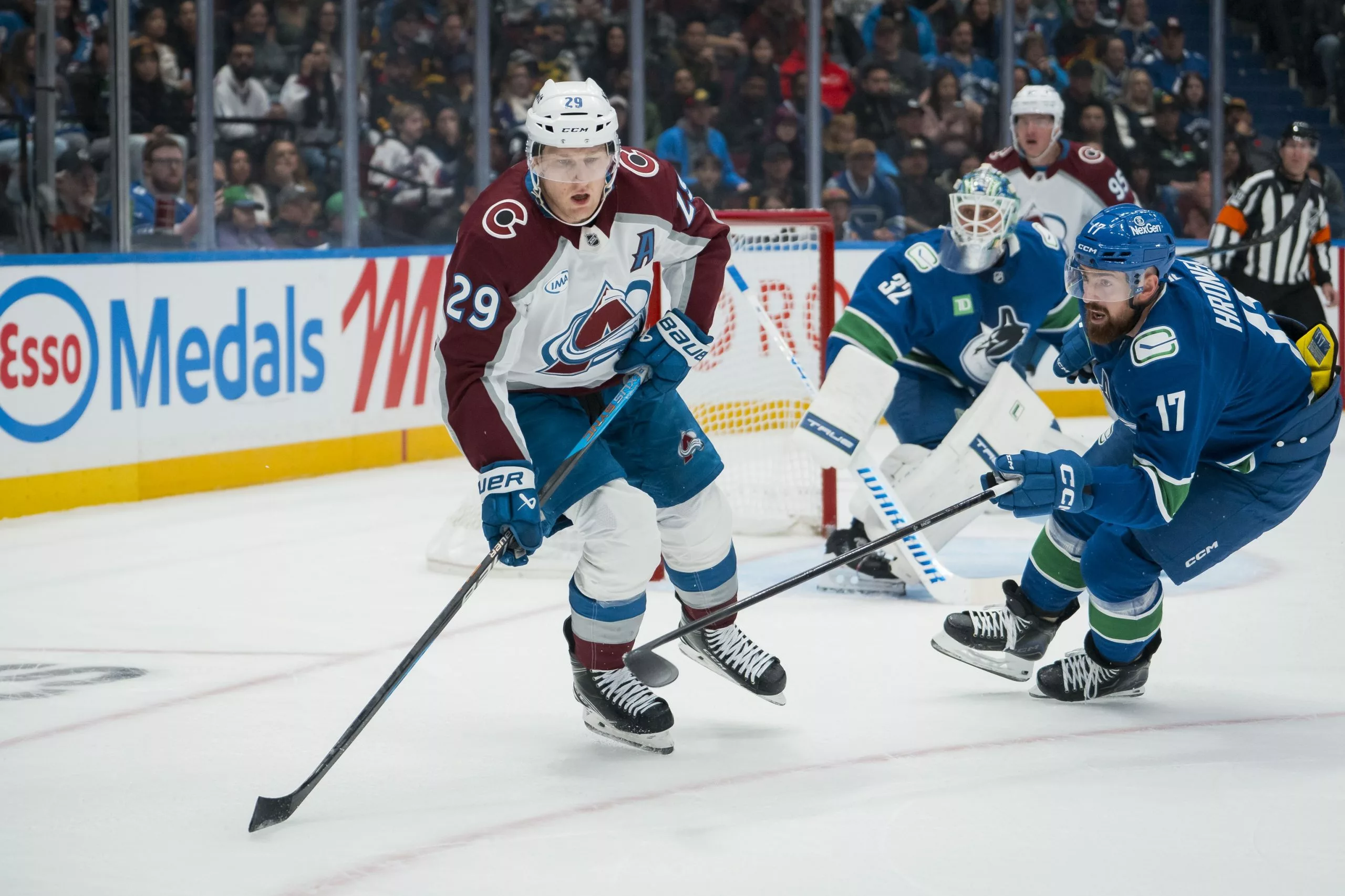 Colorado Avalanche vs Minnesota Wild Picks, Prediction and Odds Game 4