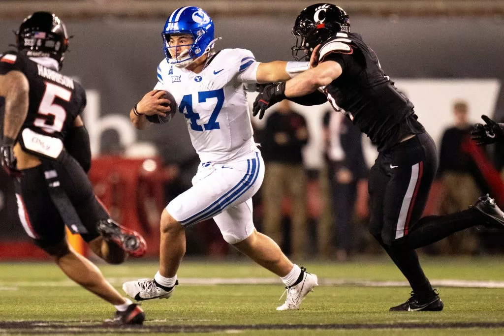 Bear Bachmeier looks to lead the Cougars over the Knights