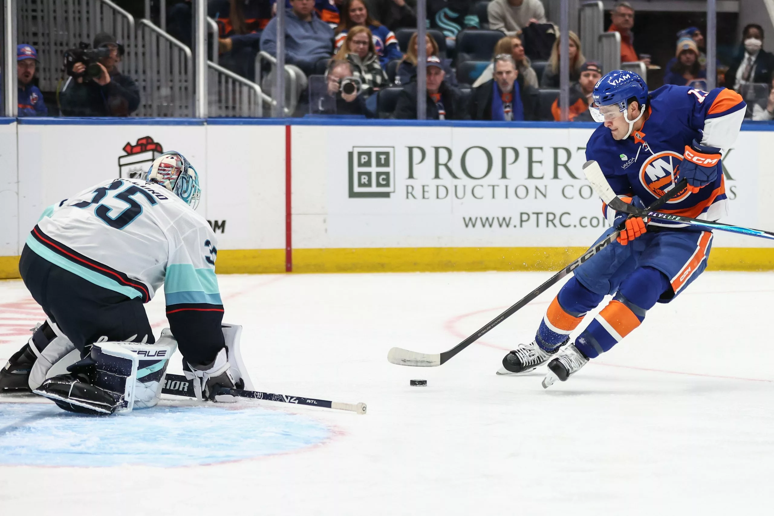 Boston Bruins vs New York Islanders Picks and Prediction - November 26, 2025