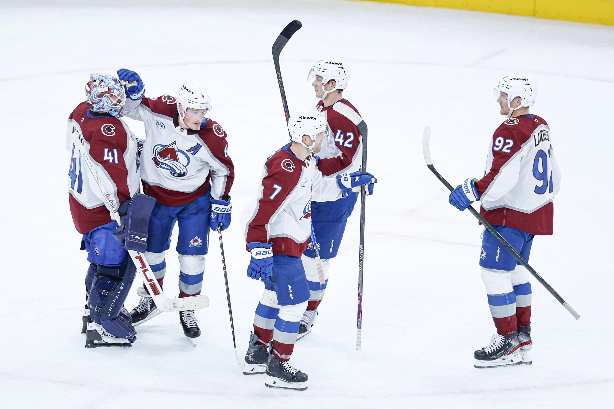 Vegas Golden Knights vs Colorado Avalanche Picks, Prediction and Odds Game 1