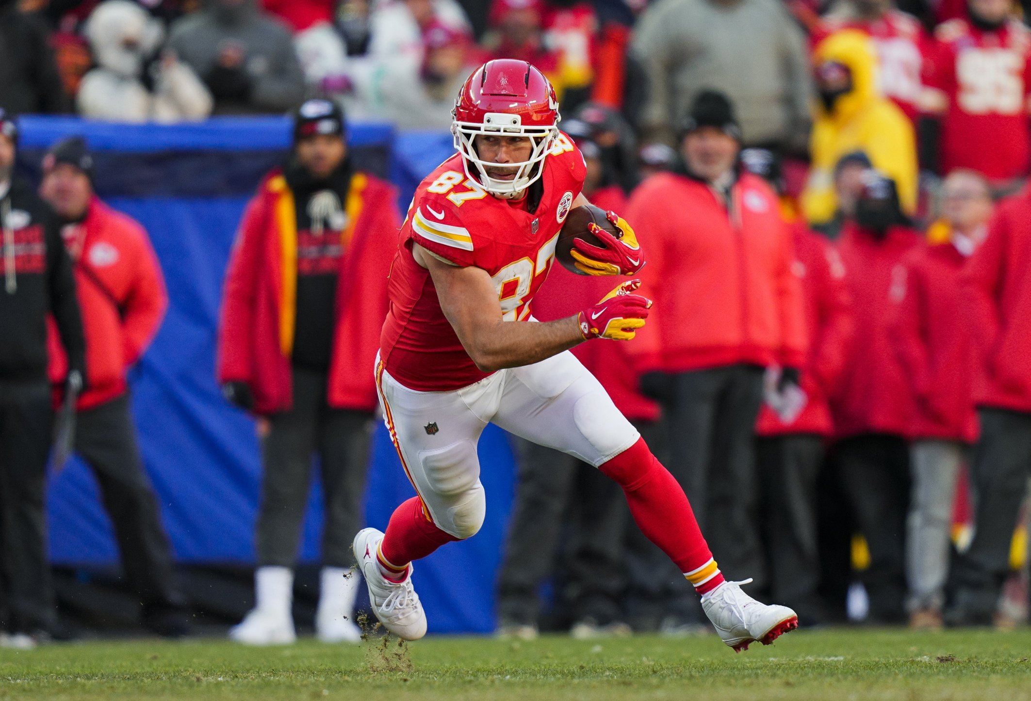 Broncos vs. Chiefs Preview, Picks and Prediction, Thursday, December 25, 2025