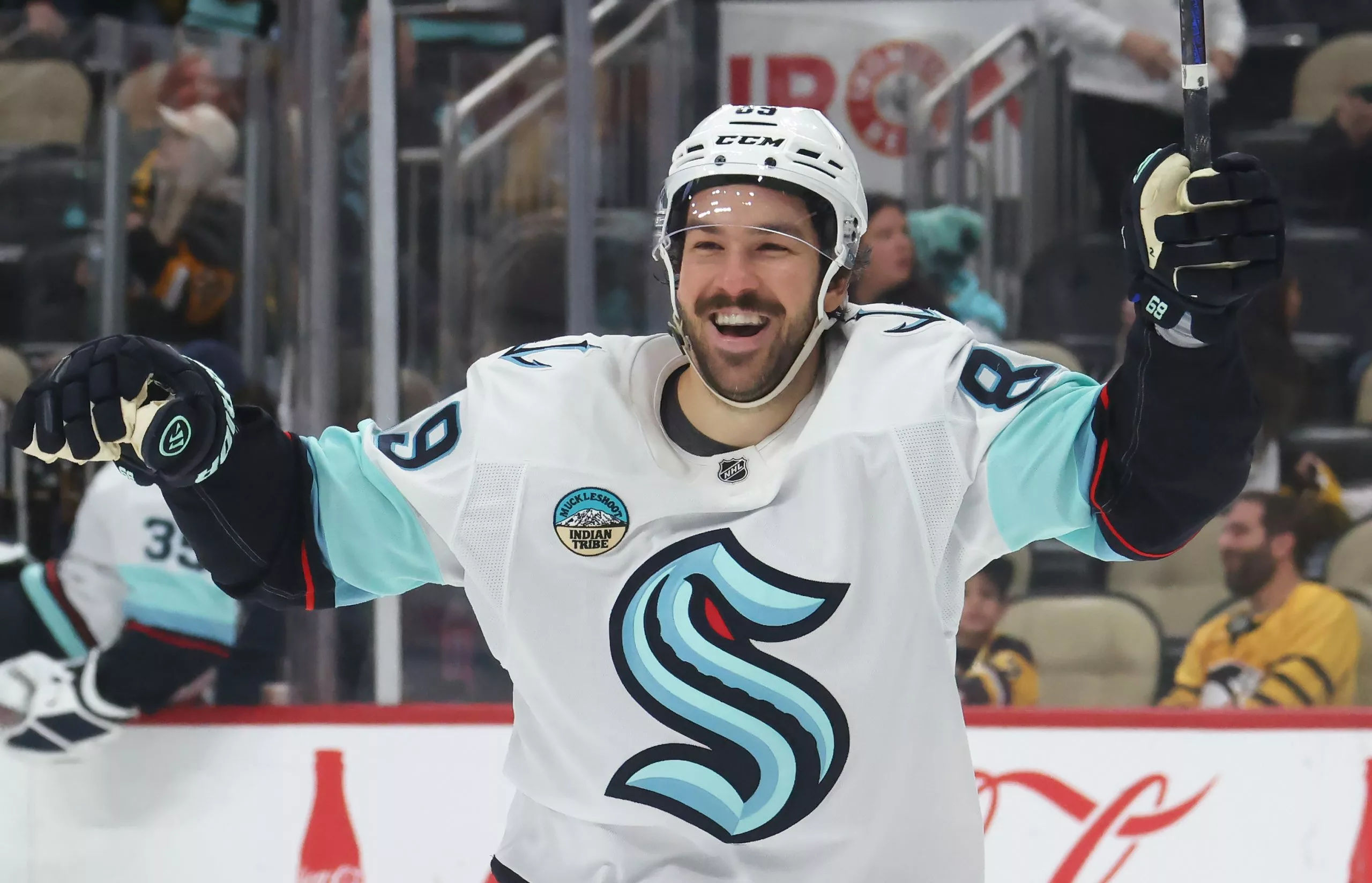 Vegas Golden Knights vs Seattle Kraken Picks, Prediction, Odds, and Line Movement for Thursday April 9 2026