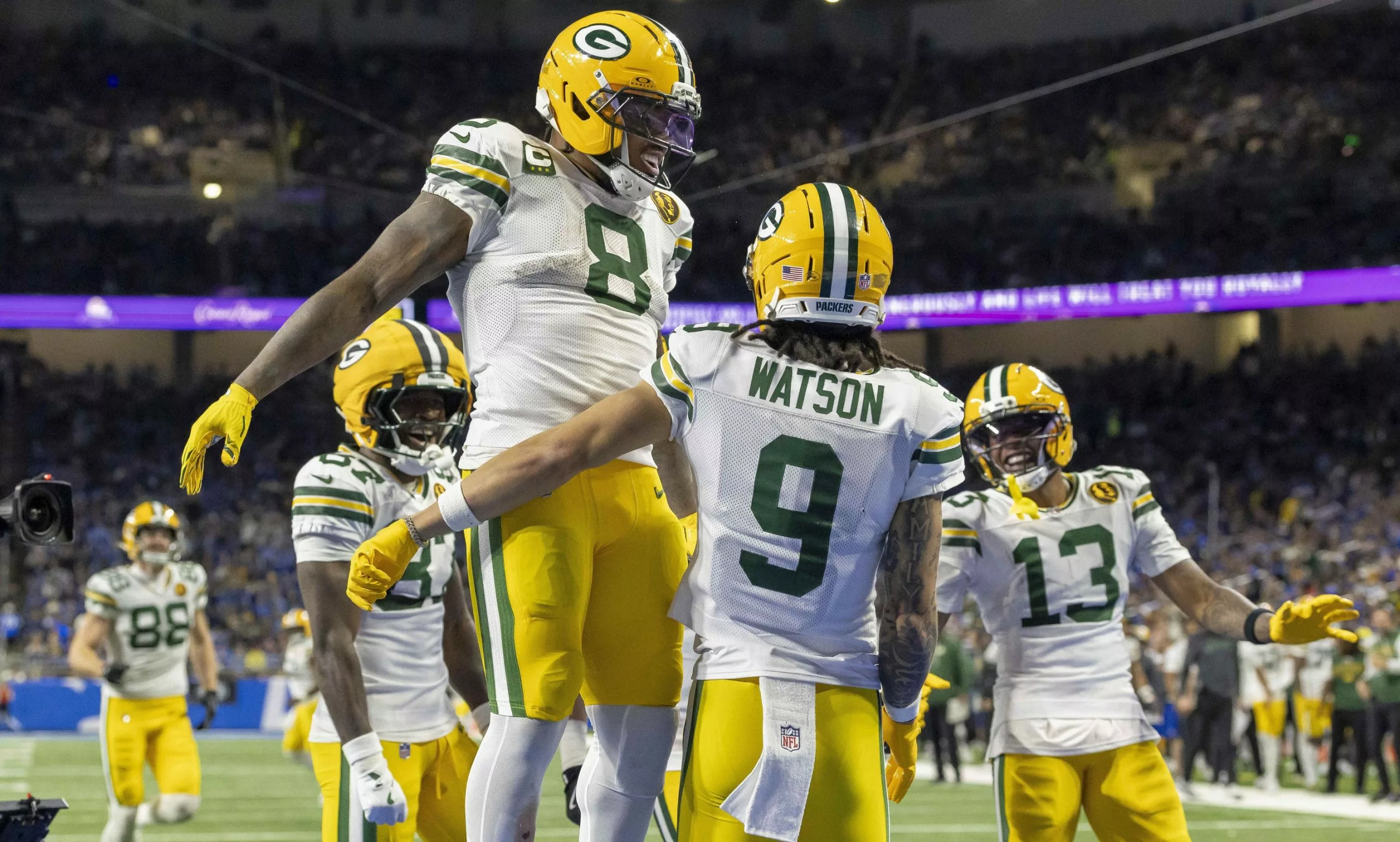 Chicago Bears vs. Green Bay Packers Picks and Predictions, Sunday, November 7th, 2025