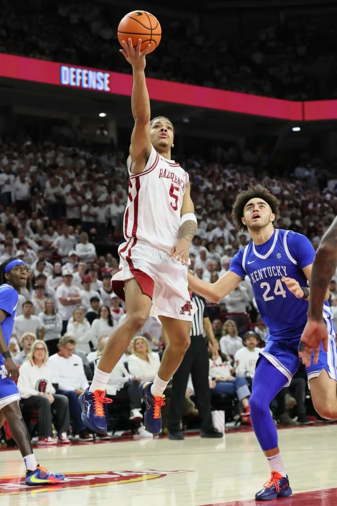 Hawaii vs Arkansas prediction