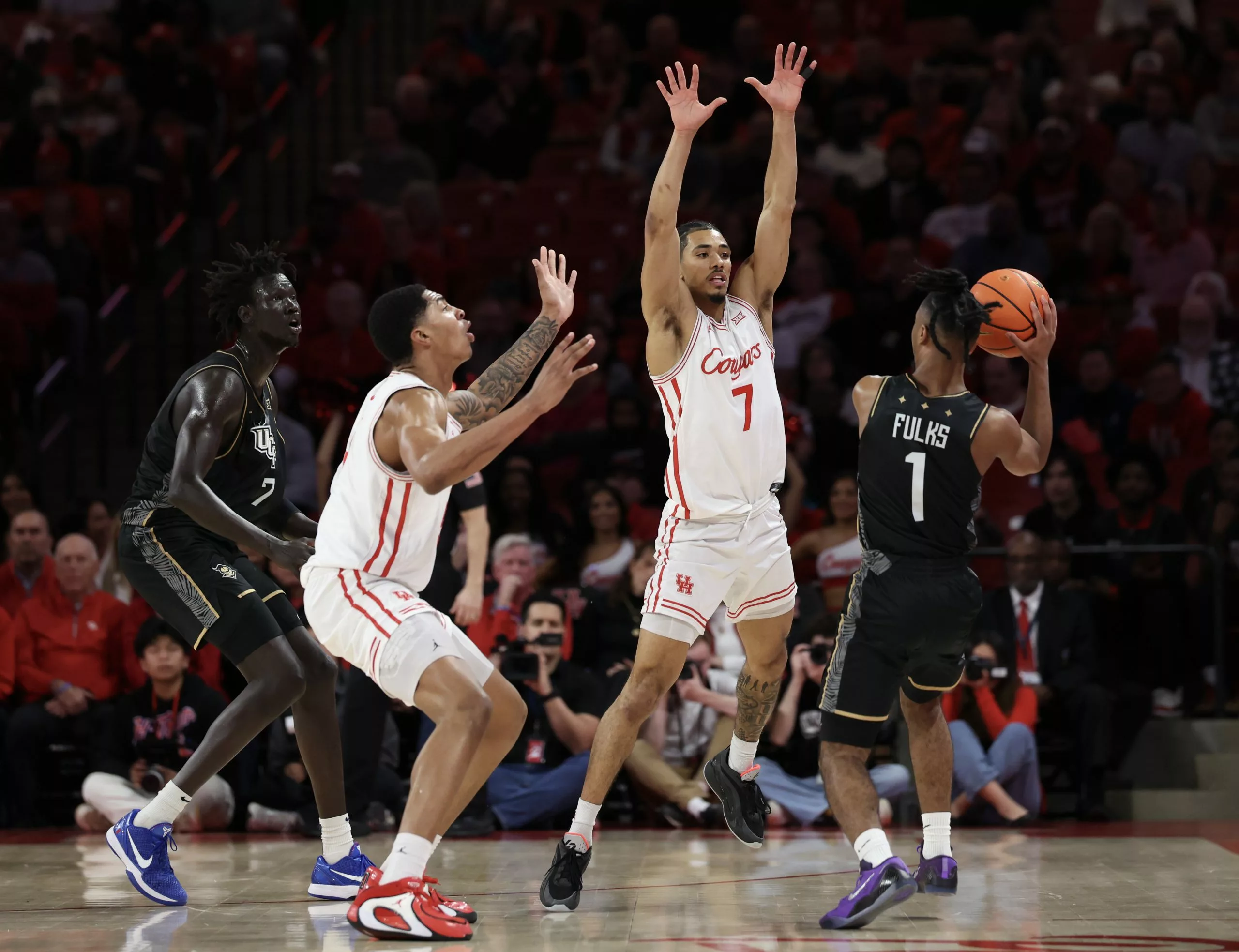 Houston Cougars vs Arizona Wildcats Picks, Prediction, Odds, and Line Movement for Saturday March 14 2026