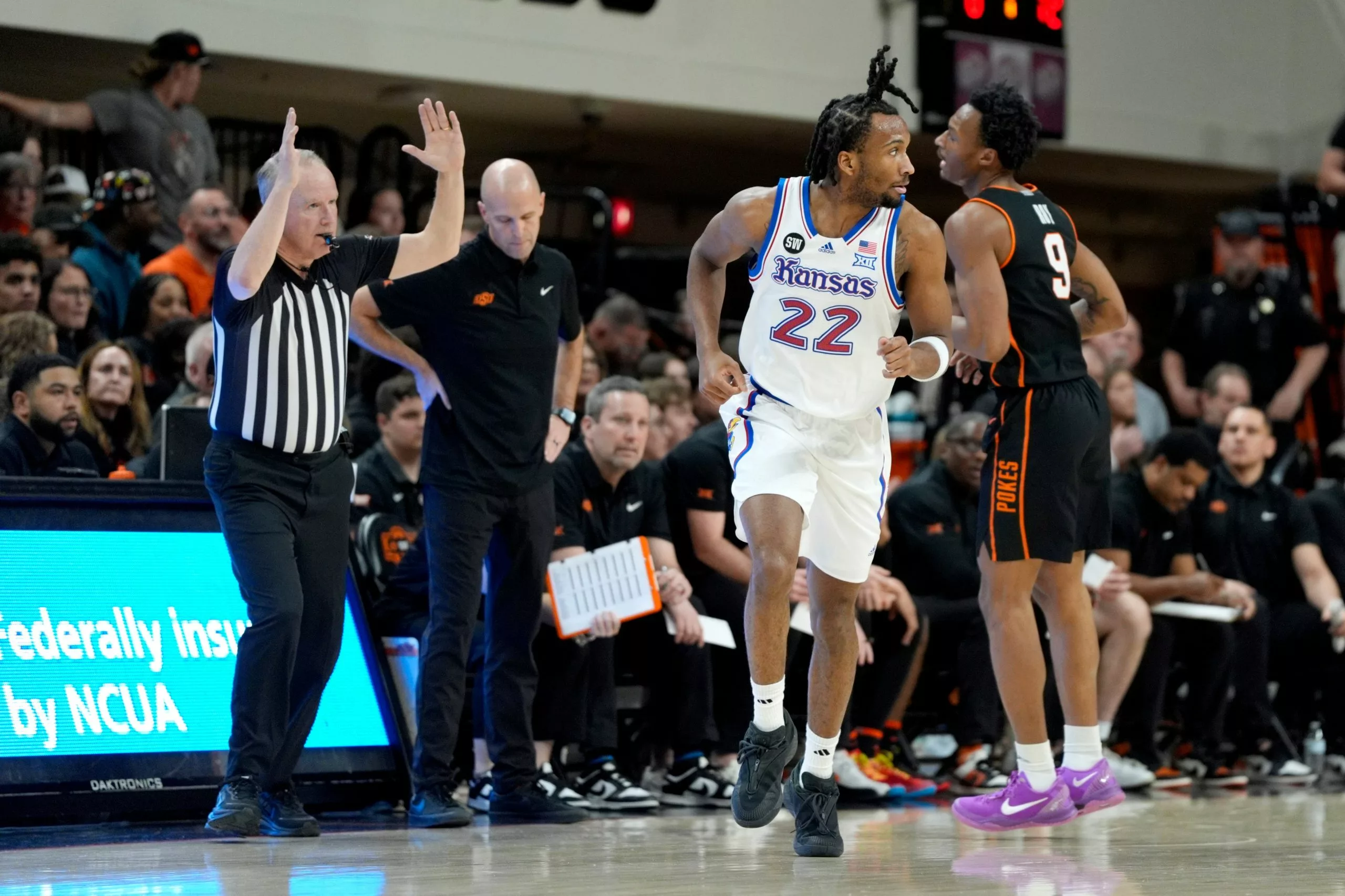 Houston Cougars vs Kansas Jayhawks Picks and Prediction for Monday February 23 2026