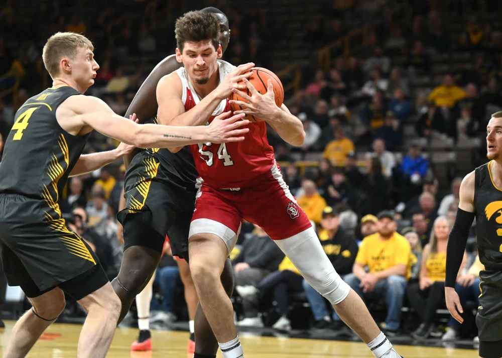 Omaha vs South Dakota Picks, Prediction, Odds, and Line Movement for Friday March 6 2026