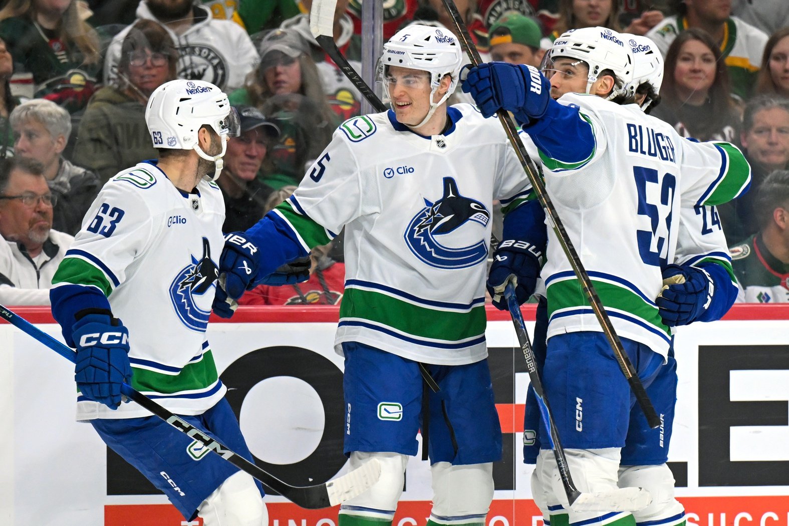 Utah Mammoth vs. Vancouver Canucks Picks and Predictions, Saturday, April 4th, 2026