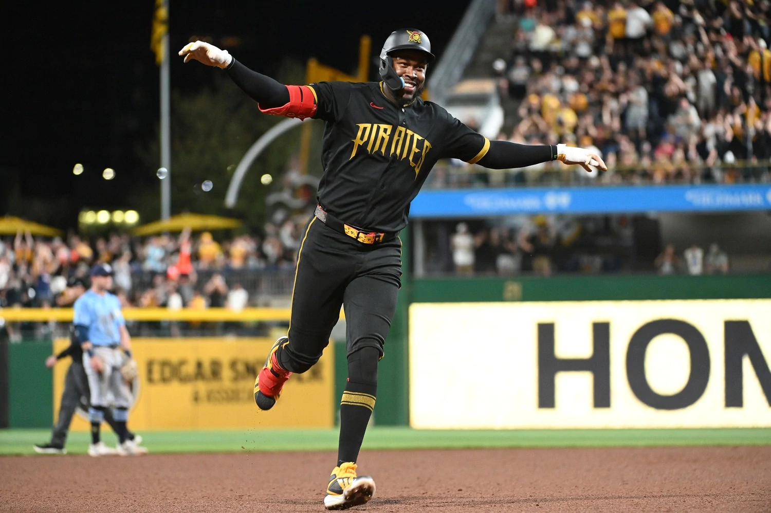 Pittsburgh Pirates vs Philadelphia Phillies Player Props, Picks and Predictions - 7/2/2026